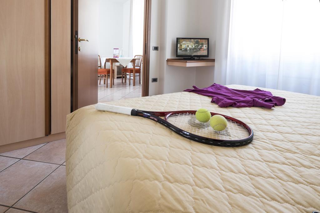 Residence XX Settembre Alba  Chambre photo